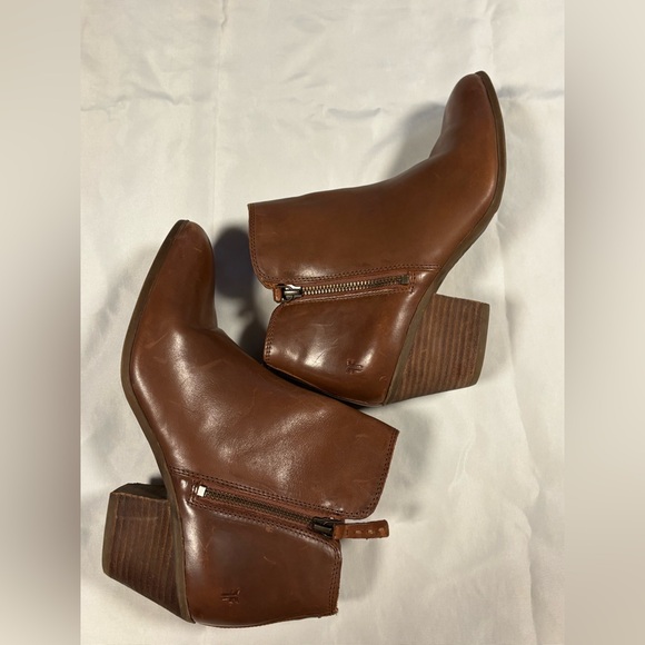 Frye Judith Double Zip Cognac Leather Ankle Boots 8.5 - Picture 7 of 8